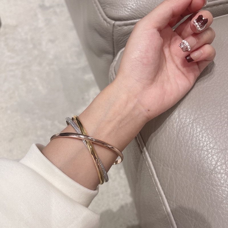 Ca*t1er bracelets